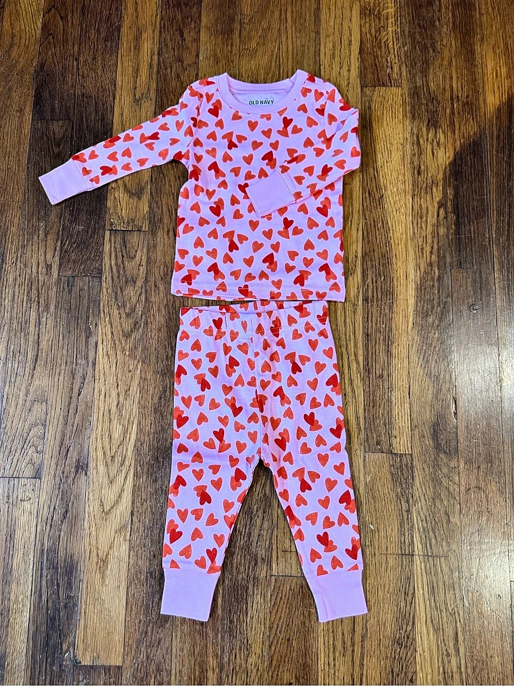 Old Navy Unisex Heart-Print Pajama Set for Toddler & Baby Heart-Print Pajama Set